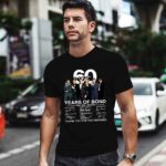 007 60 Years of Bond 25 Films Signatures 0 T Shirt