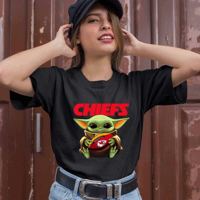 Baby Yoda Loves The Kansas City Chiefs Star Wars 0 T Shirt