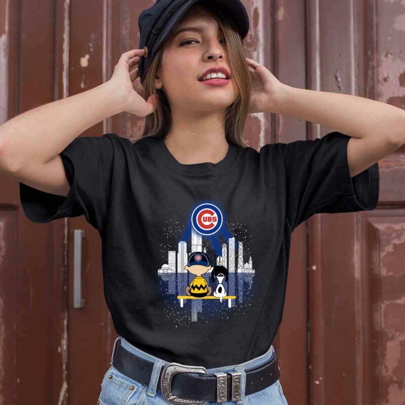 Charlie Brown And Snoopy Dog Watching City Chicago Cubs 0 T Shirt