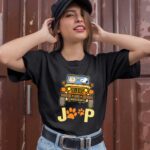Charlie Brown And Snoopy Jeep Paw Dog 1 T Shirt