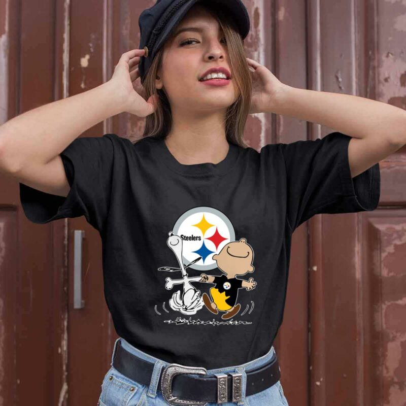 Charlie Brown Snoopy Pittsburgh Steelers Football 0 T Shirt
