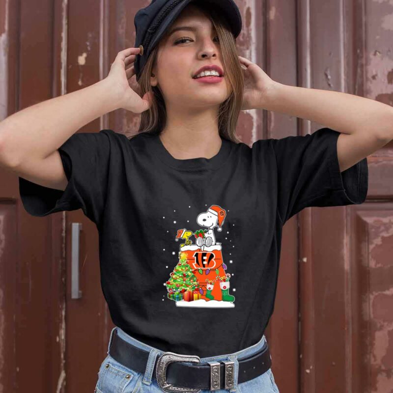 Cincinnati Bengals Snoopy Woodstock Christmas 0 T Shirt
