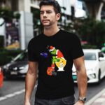 Cleveland Browns Santa Grinch toilet 1 T Shirt