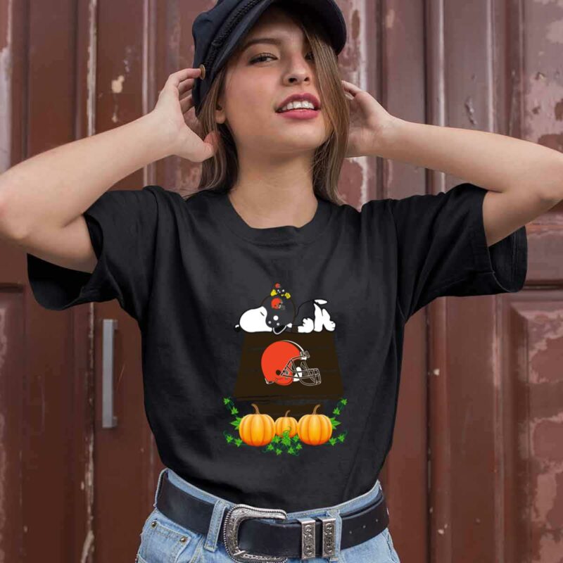 Cleveland Browns Snoopy Pumpkin House 0 T Shirt
