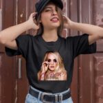 Duapuluh Carrie Underwood Cry Pretty 1 T Shirt