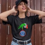 Grinch Hand Holding Tennessee Titans Christmas 1 T Shirt