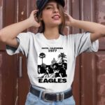 Hotel California 1977 Vintage 2 T Shirt