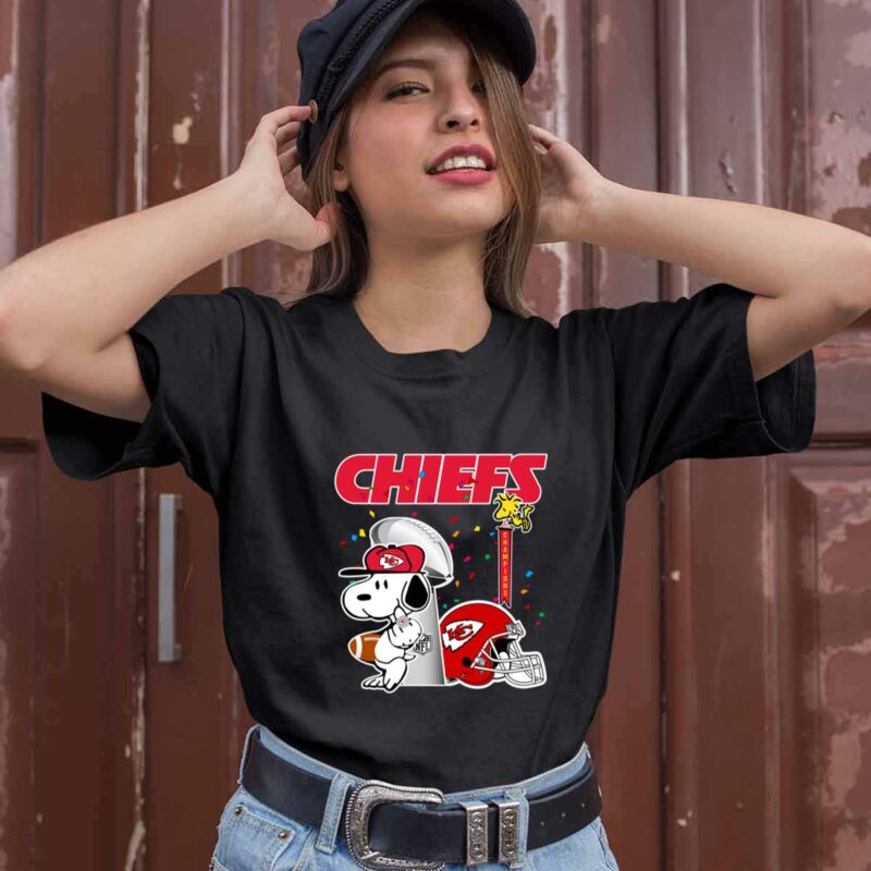 Kansas City Chiefs Champions Super Bowl 2020 Snoopy Middle Finger 0 T Shirt