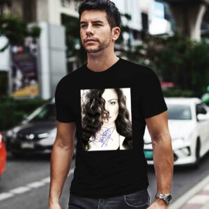 Lisa Lisa Velez Singned 0 T Shirt