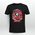 Never underestimate a woman who understands football and loves georgia bulldogs 0 T Shirt