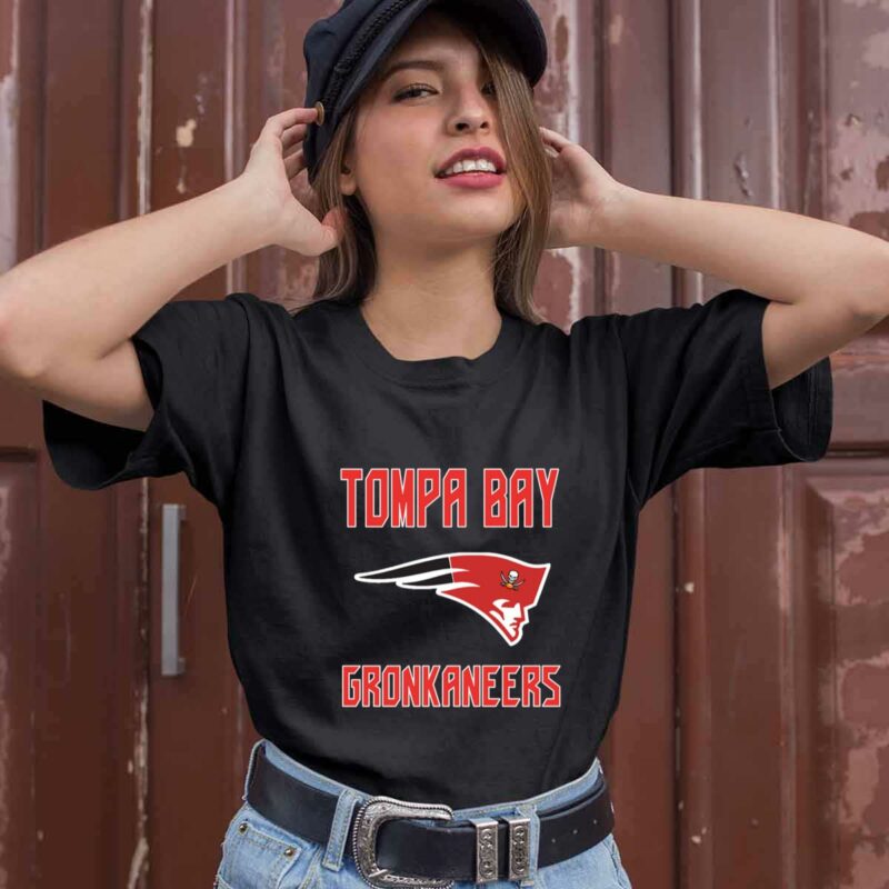 New England Patriots Tampa Bay Buccaneers Tompa Bay Gronkaneers Red 0 T Shirt