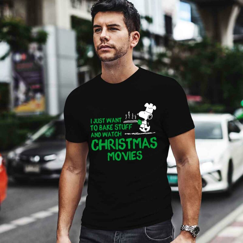 Snoopy I Just Want To Bake Stuff And Watch Christmas Movies 0 T Shirt