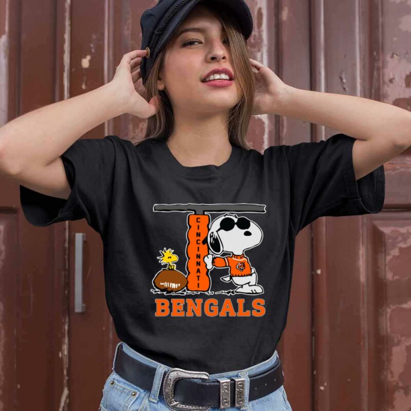 Snoopy Joe Cool And Woodstock The Cincinnati Bengals 0 T Shirt