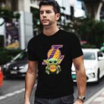 Star Wars Baby Yoda hug Los Angeles Lakers 1 T Shirt