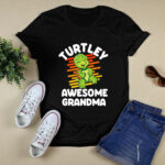 Turtley Awesome Grandma Cute Turtle Totally Awesome Gift 2 T Shirt
